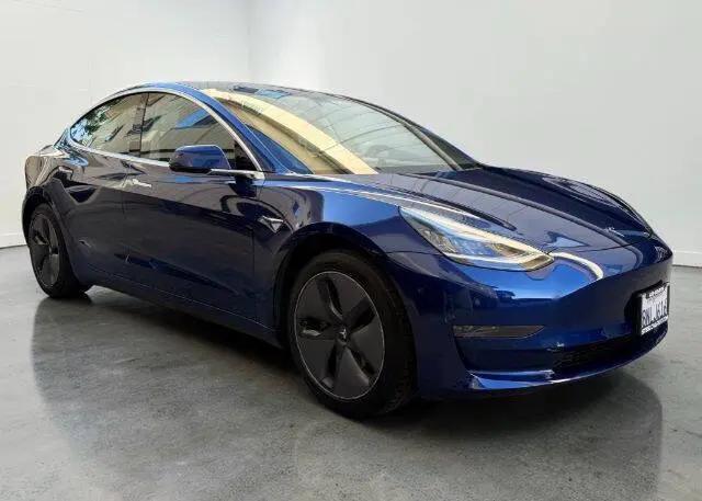 2020 Tesla Model 3 Standard Range Plus Rear-Wheel Drive