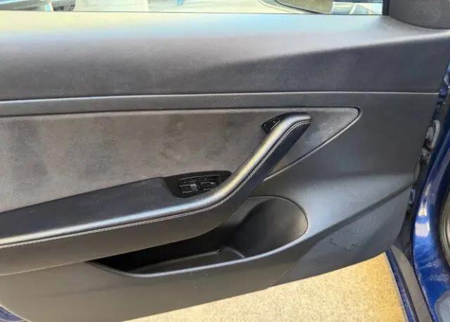 2020 Tesla Model 3 Standard Range Plus Rear-Wheel Drive