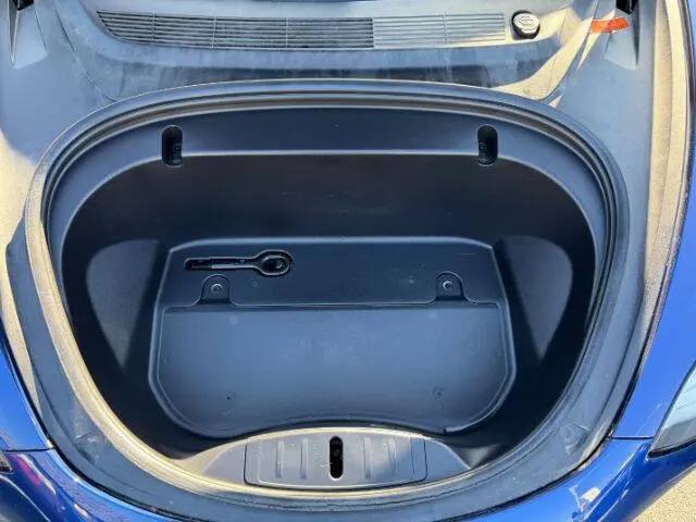 2020 Tesla Model 3 Standard Range Plus Rear-Wheel Drive