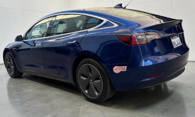 2020 Tesla Model 3 Standard Range Plus Rear-Wheel Drive