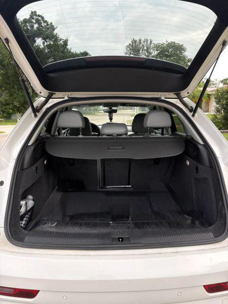 2017 Audi Q3 2.0T Premium