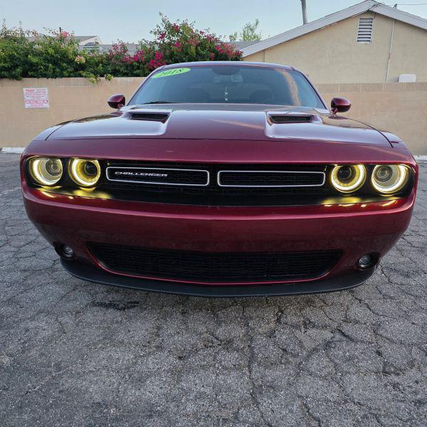 2018 Dodge Challenger SXT Plus