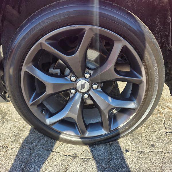 2018 Dodge Challenger SXT Plus