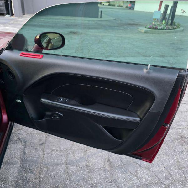 2018 Dodge Challenger SXT Plus