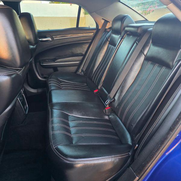 2019 Chrysler 300 Touring