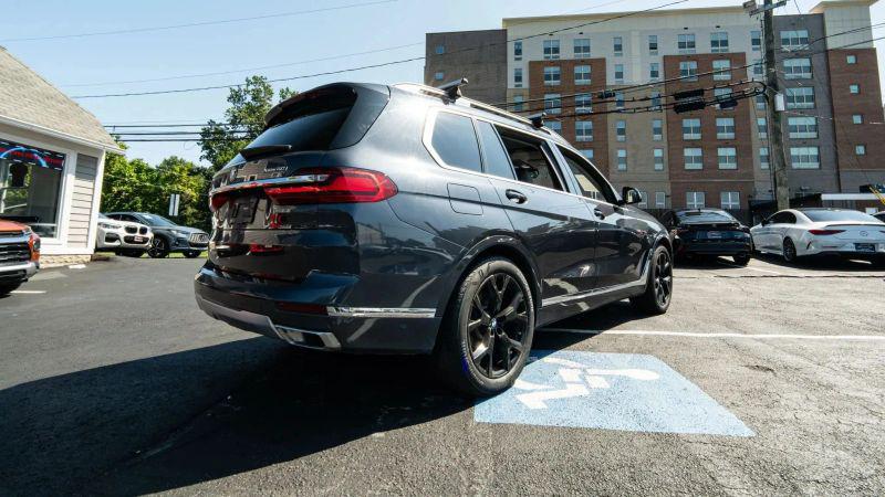 2020 BMW X7 xDrive40i