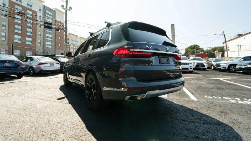 2020 BMW X7 xDrive40i