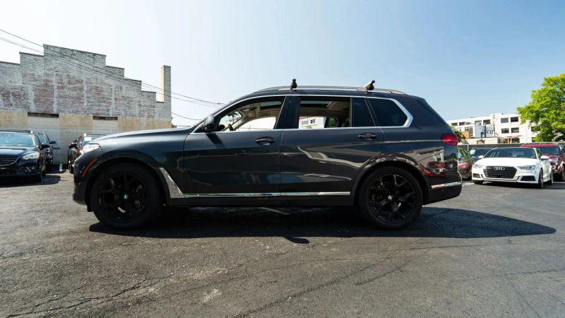 2020 BMW X7 xDrive40i