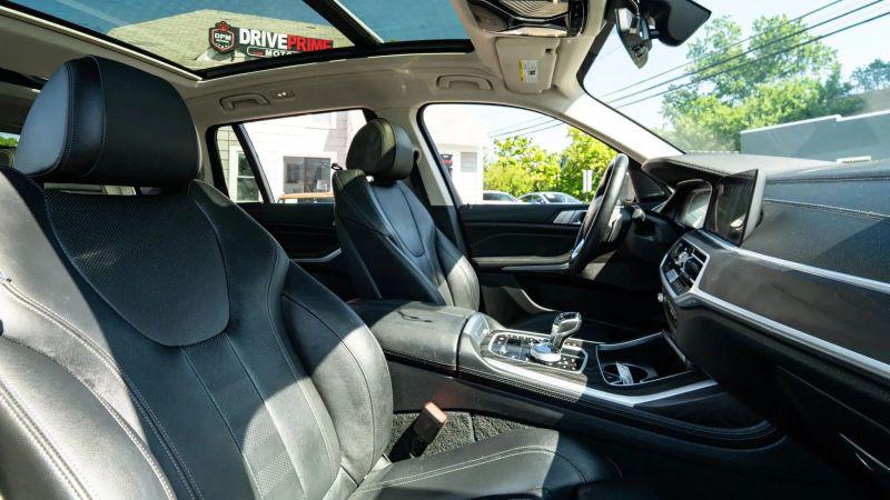 2020 BMW X7 xDrive40i