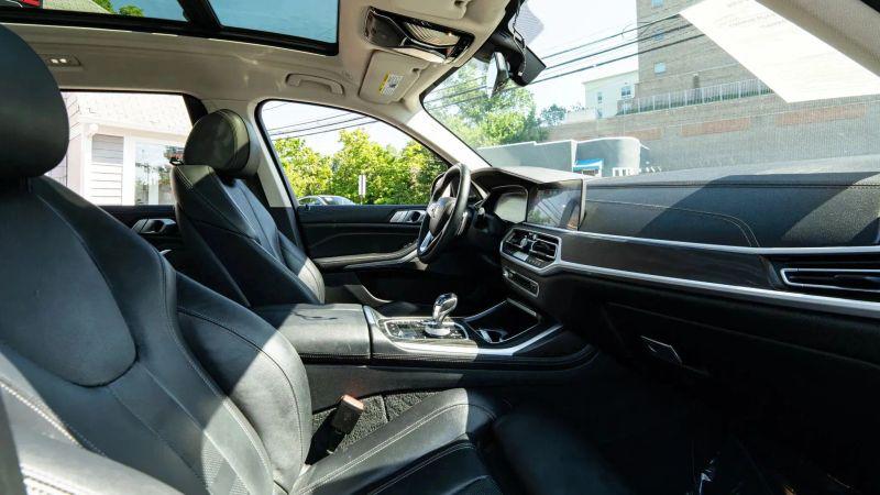 2020 BMW X7 xDrive40i