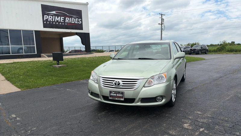 2010 Toyota Avalon XLS for sale in Dwight, IL