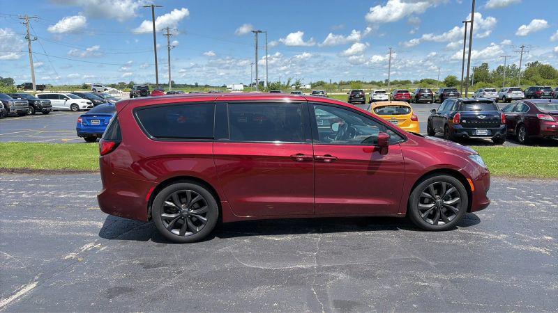 2019 Chrysler Pacifica Touring Plus