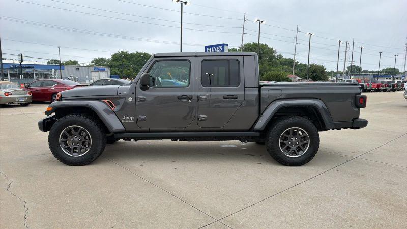 2021 Jeep Gladiator Overland