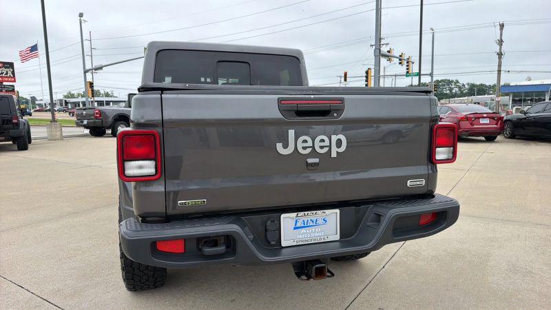 2021 Jeep Gladiator Overland
