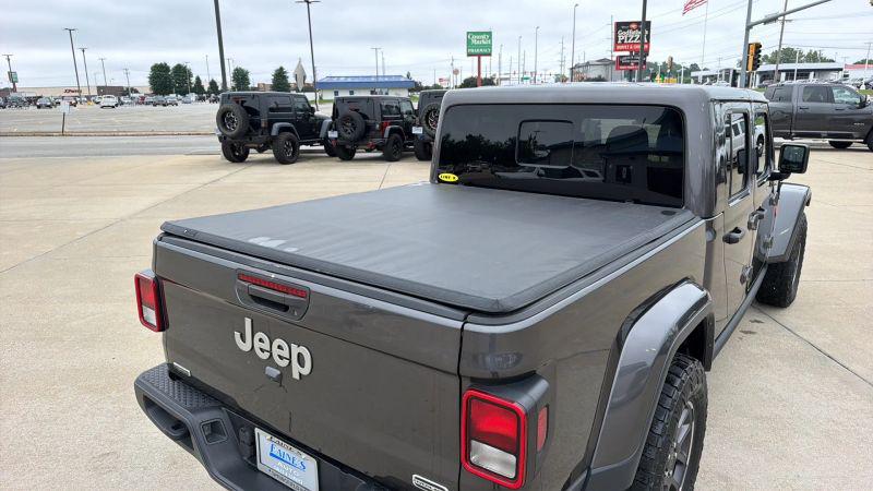 2021 Jeep Gladiator Overland