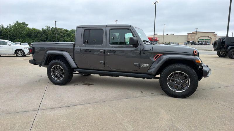 2021 Jeep Gladiator Overland