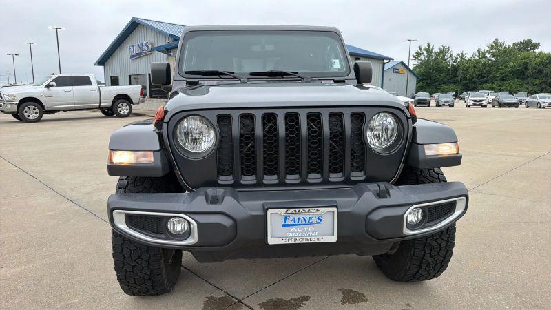 2021 Jeep Gladiator Overland
