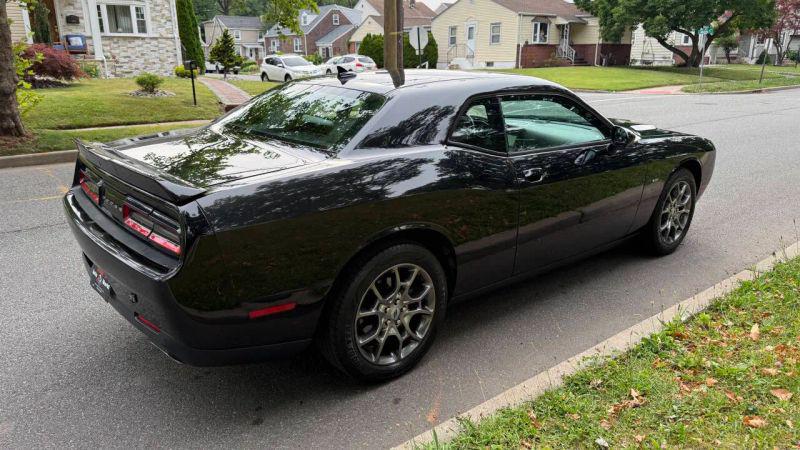 2017 Dodge Challenger GT