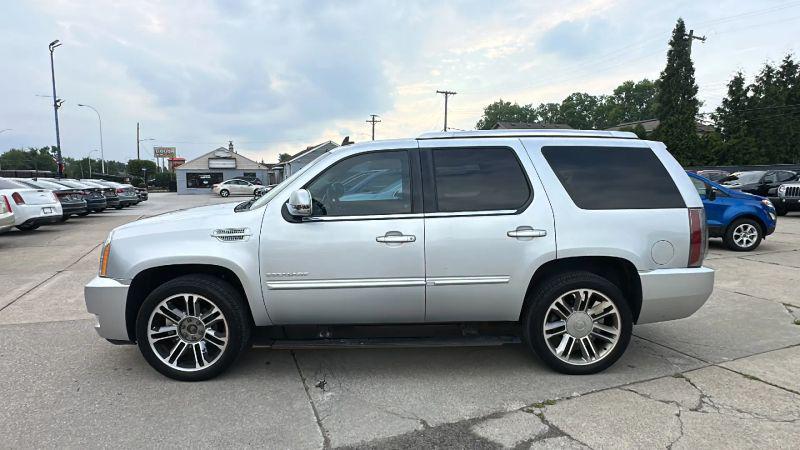 2012 Cadillac Escalade Premium