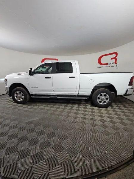 2025 Ram 2500 Big Horn Crew Cab 4x4 64 Box