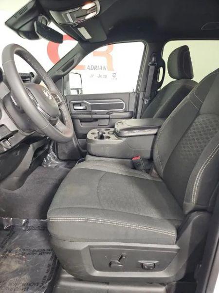 2025 Ram 2500 Big Horn Crew Cab 4x4 64 Box