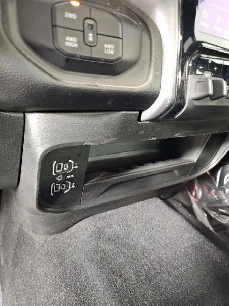2025 Ram 2500 Big Horn Crew Cab 4x4 64 Box