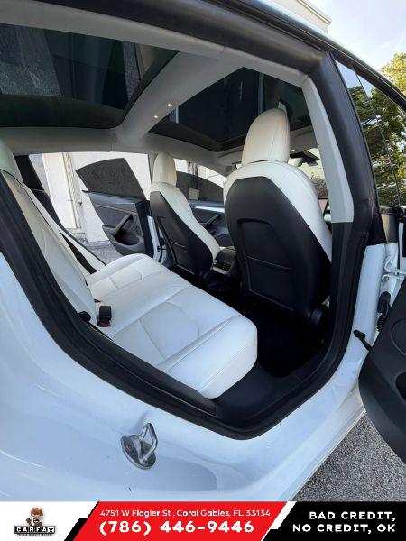 2021 Tesla Model 3 Standard Range Plus Rear-Wheel Drive
