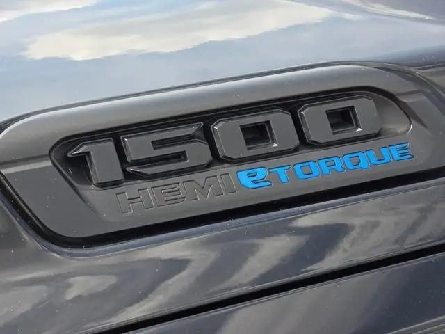 2024 Ram 1500 Big Horn Crew Cab 4x4 5'7" Box