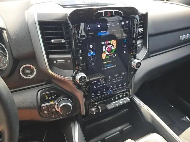 2024 Ram 1500 Big Horn Crew Cab 4x4 5'7" Box