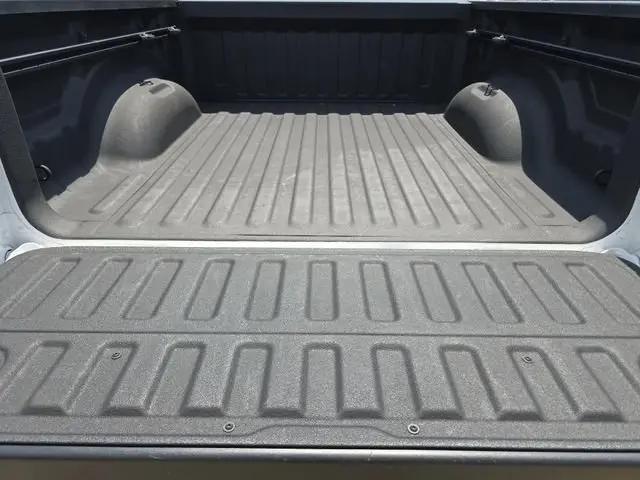 2024 Ram 1500 Laramie Crew Cab 4x4 5'7" Box