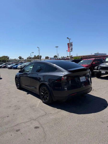 2025 Tesla Model X Long Range