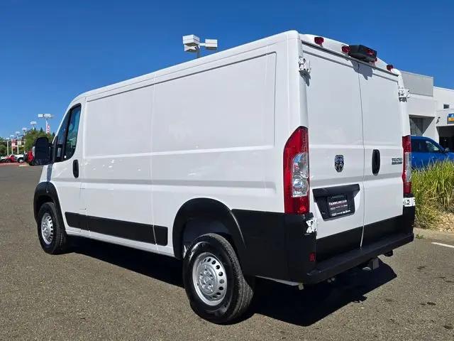 2025 Ram ProMaster Cargo Van Tradesman Low Roof 136 WB w/Pass Seat