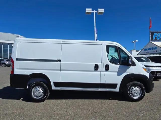 2025 Ram ProMaster Cargo Van Tradesman Low Roof 136 WB w/Pass Seat