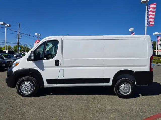 2025 Ram ProMaster Cargo Van Tradesman Low Roof 136 WB w/Pass Seat