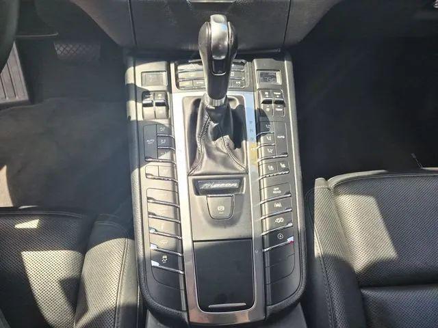 2017 Porsche Macan GTS