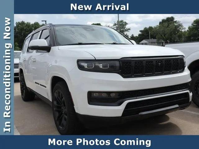 2022 Jeep Grand Cherokee Summit 4x4 for sale in Wichita, KS