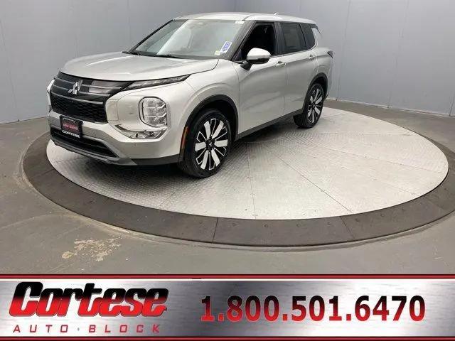 2025 Mitsubishi Outlander SE 2.5 S-AWC for sale in Rochester, NY