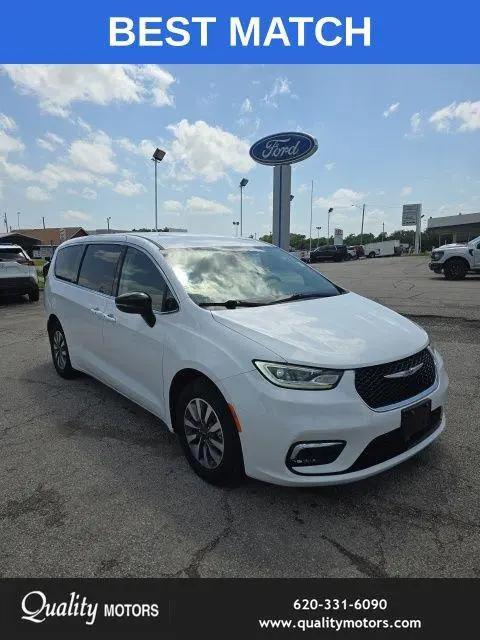 2024 Chrysler Pacifica Hybrid Select for sale in Independence, KS