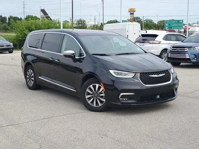 2023 Chrysler Pacifica Hybrid Limited for sale in Indianapolis, IN