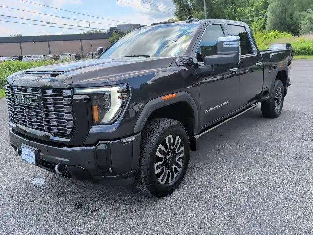 2025 GMC Sierra 2500HD 4WD Crew Cab Standard Bed Denali Ultimate for sale in Newark, NY