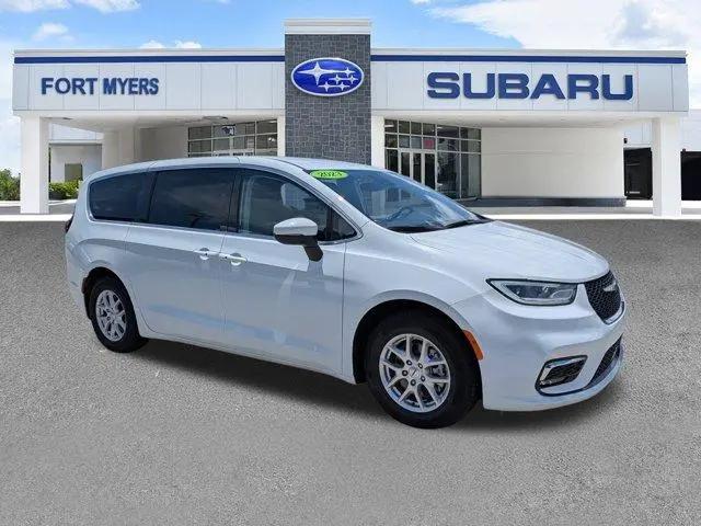 2023 Chrysler Pacifica Touring L for sale in Fort Myers, FL