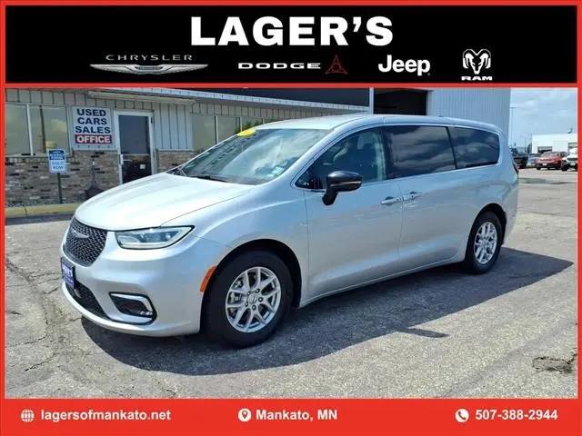 2024 Chrysler Pacifica Touring L for sale in Mankato, MN