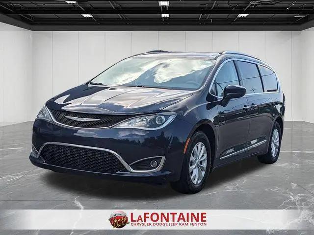 2018 Chrysler Pacifica Touring L Plus for sale in Fenton, MI