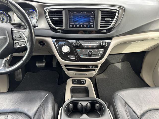 2020 Chrysler Pacifica Touring L