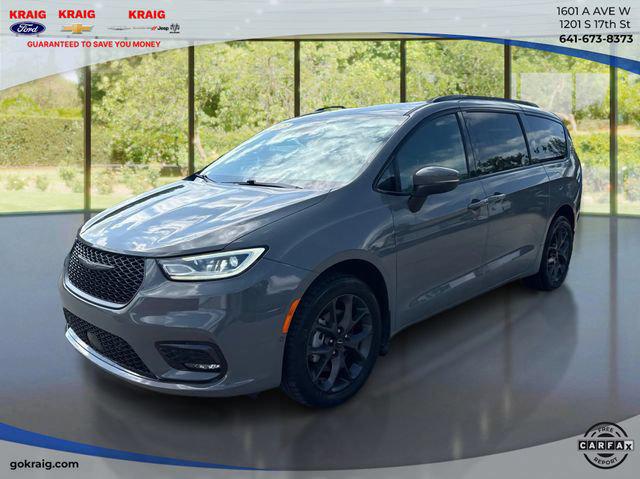 2023 Chrysler Pacifica Touring L AWD for sale in Oskaloosa, IA