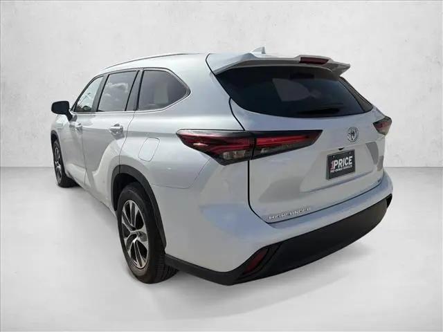2024 Toyota Highlander XLE