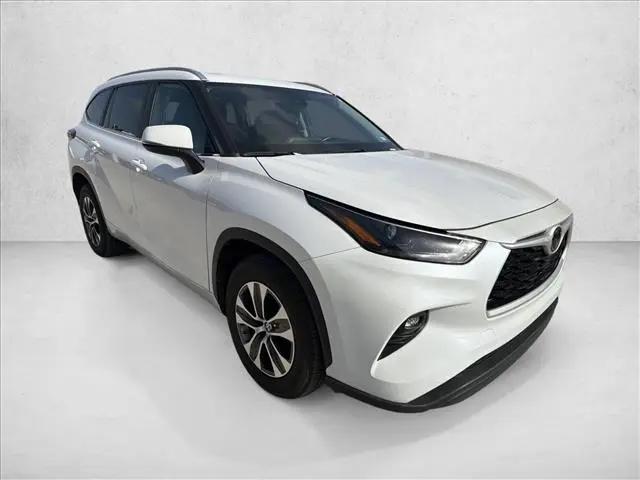 2024 Toyota Highlander XLE