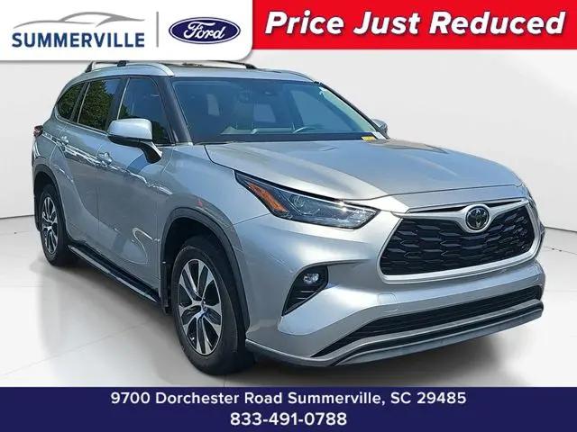 2023 Toyota Highlander XLE for sale in Summerville, SC