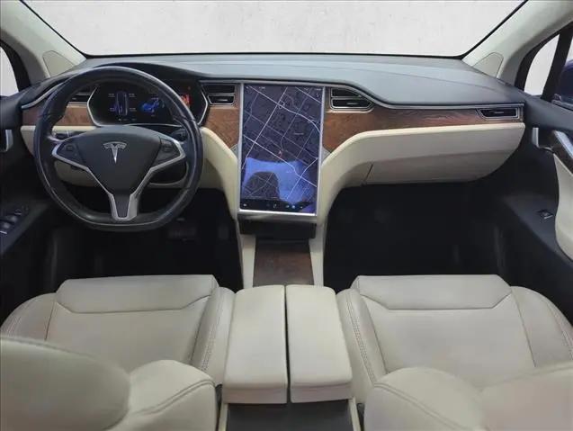 2018 Tesla Model X 75D