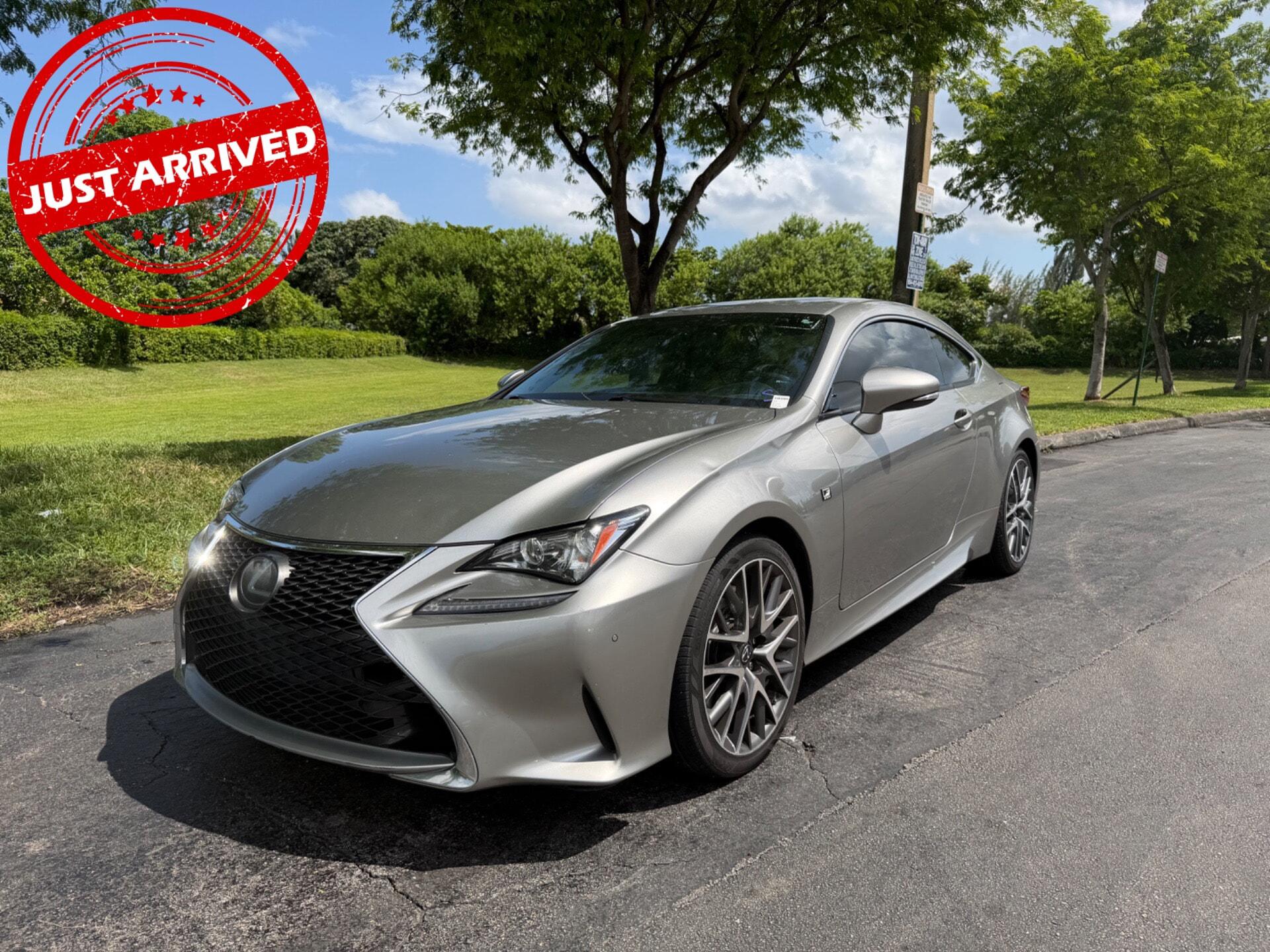 2017 Lexus RC 200t Base